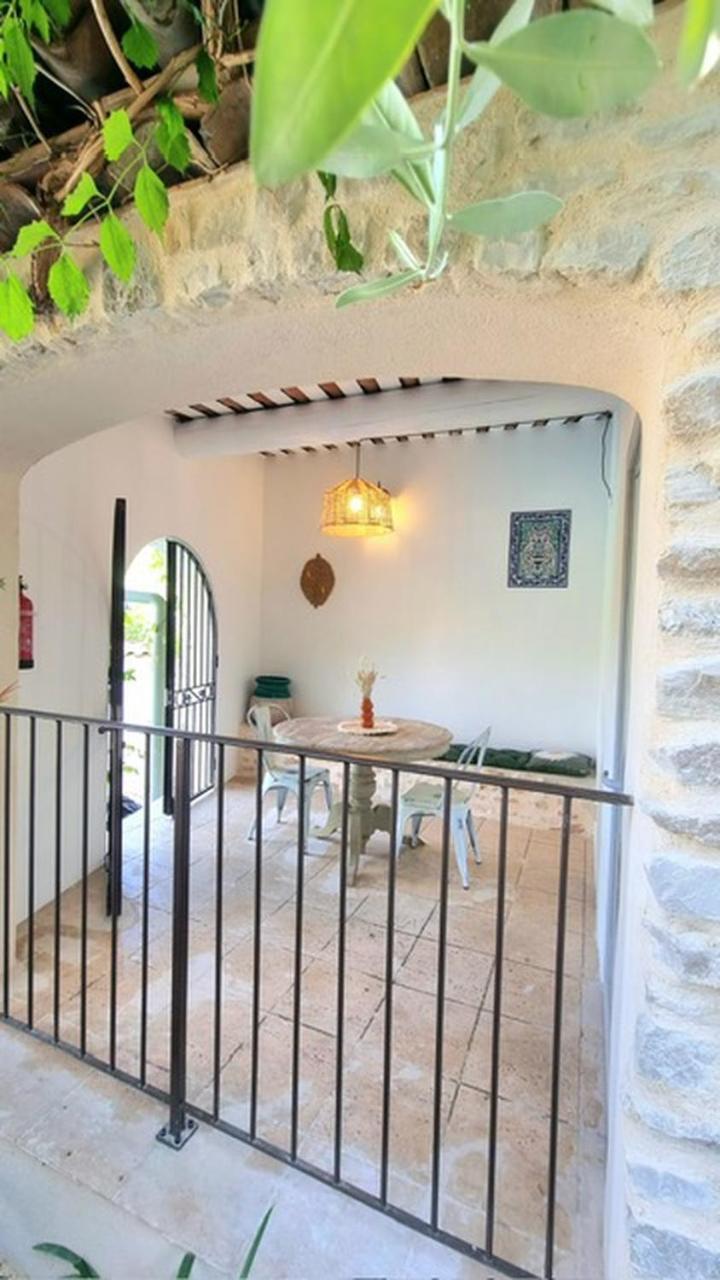 Villa Oasis En Provence Luberon Pierrevert Экстерьер фото